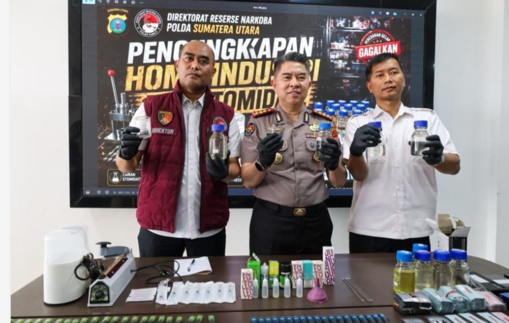 POLDA SUMUT BONGKAR HOME INDUSTRI VAPE