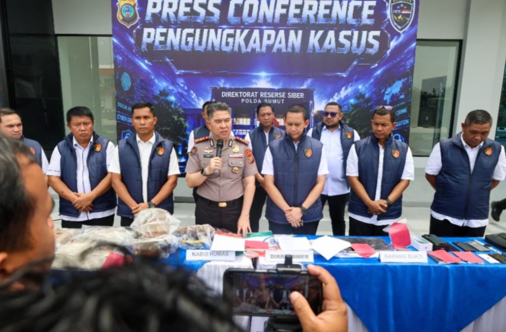 POLDA SUMUT BONGKAR SINDIKAT SCAMMING